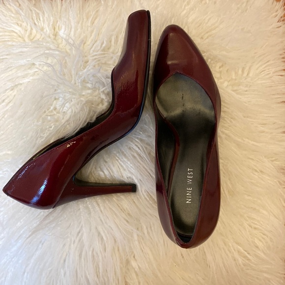 Nine West Shoes - Nine West Burgundy Pumps